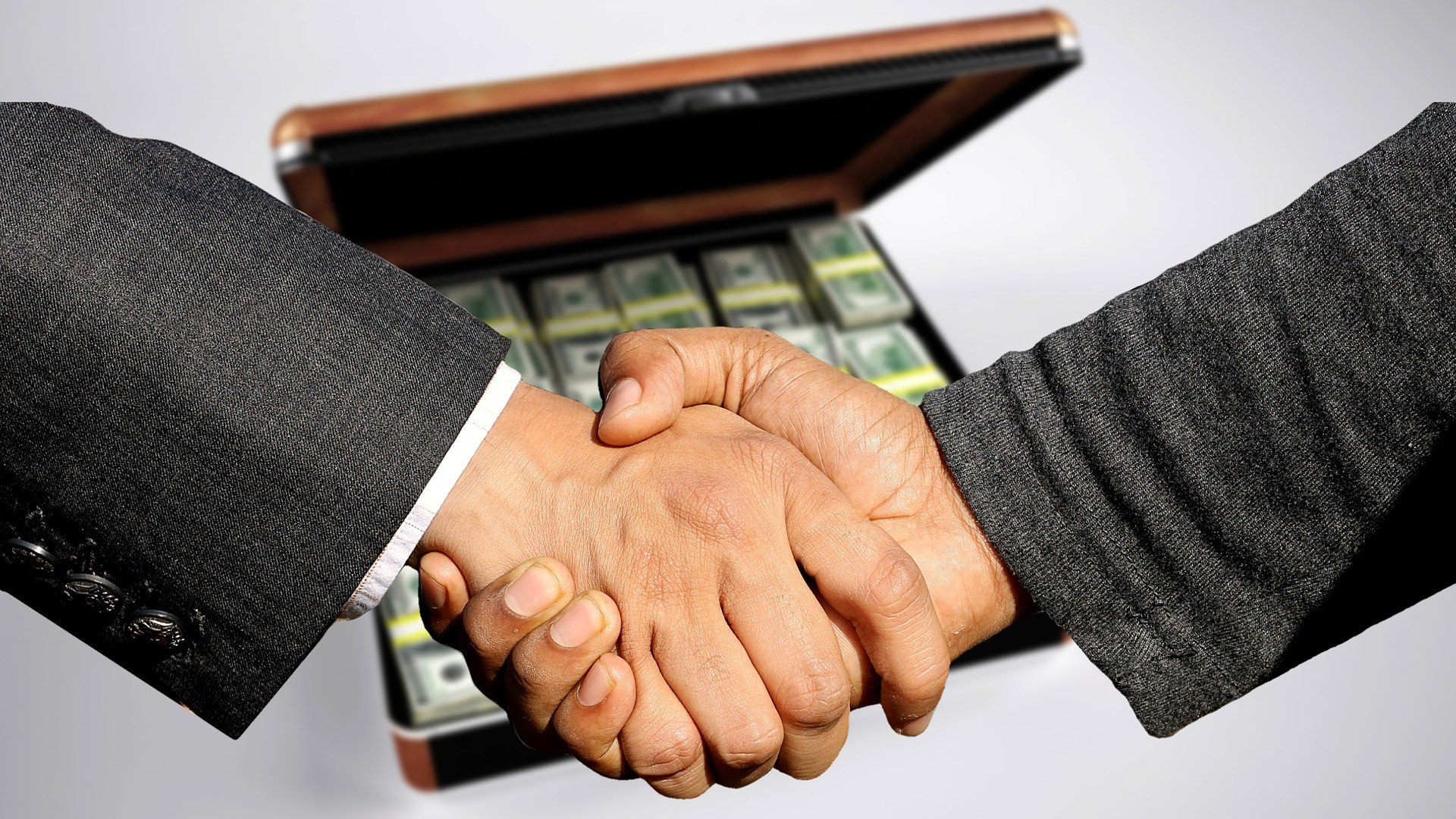 pixabay.de © Capri23auto CCO Public Domain Bevor es zu einem Kreditvertrag kommt, führen Banken eine umfassende Bonitätsprüfung durch.